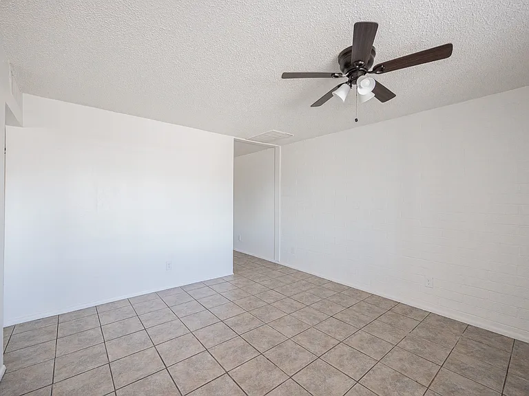 1915 N 26th Place, Phoenix Az — Photo 36