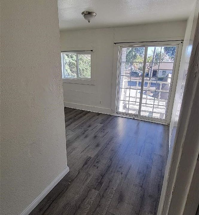 1st image of 409 W 17th St #7