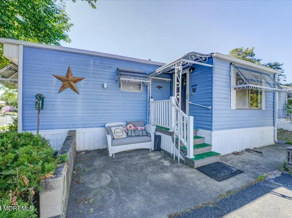 141 Woodchuck Parkway, Whiting, NJ 08759