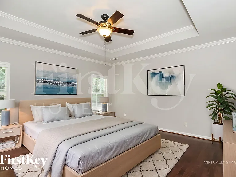 110 Cobblestone Ter — Photo 11