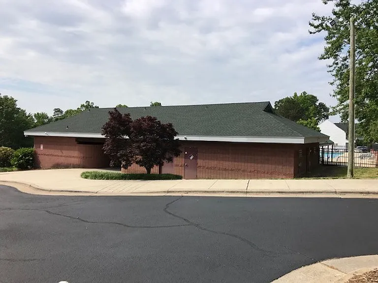 2027 Turtle Point Dr — Photo 18