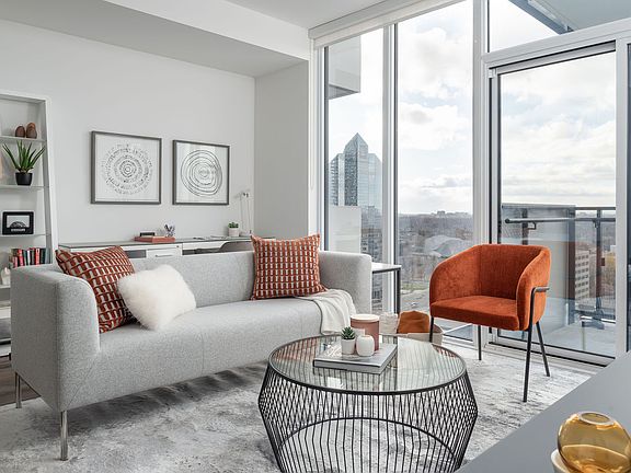 5th image of 35 Greenfield Ave #898674