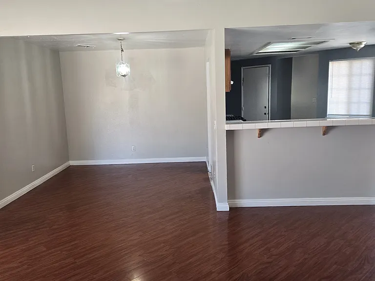 37210 Sabal Ave — Photo 3