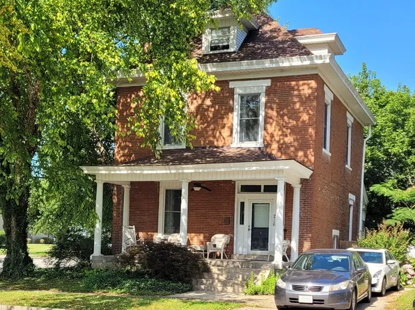 216 6th St, Carrollton, KY 41008