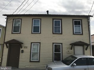 372 W Burkhart Ave, Chambersburg, PA