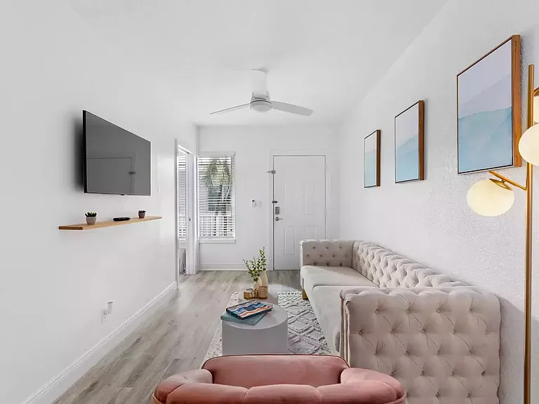 7315 Carlyle Ave #18 — Photo 5