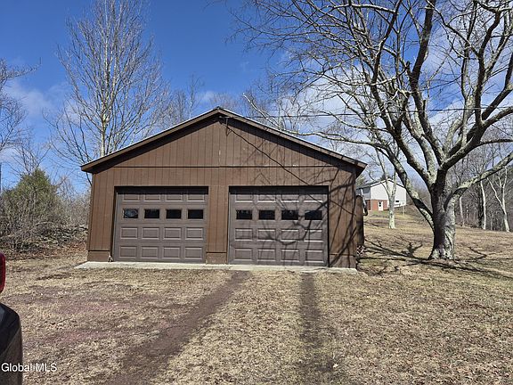 2nd image of 793 Chamberlin Mills Road