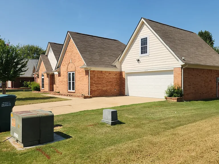 2696 Baird Dr — Photo 30