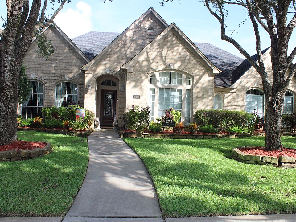1st image of 4235 Pine Blossom Trl