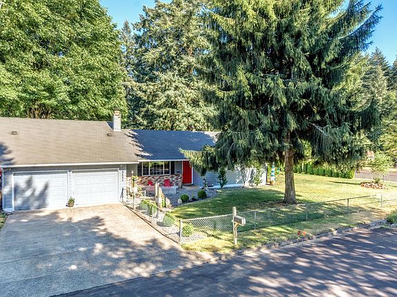 2nd image of 9601 NE 113th Ave