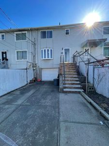 998 Olympia Blvd, Staten Island, NY, 10306