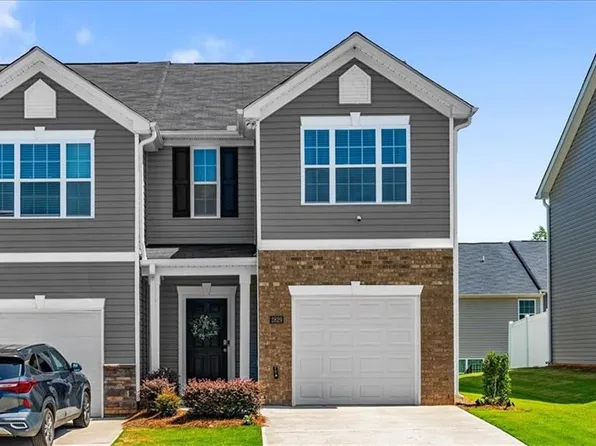 2829 Egert Dr, Haw River, NC 27258