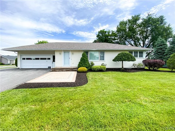 1601 Girard St, Utica, NY 13501