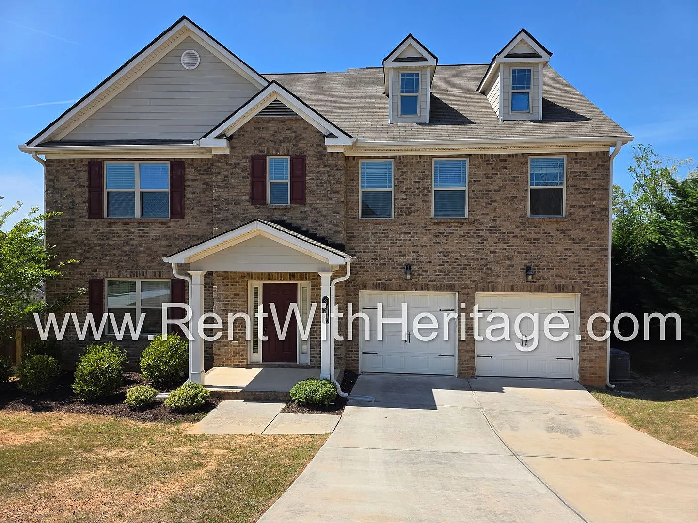 Absolutely Beautiful 5 Bedroom/ 4.5 Bath Home You Dont Want To Miss. — Photo 1