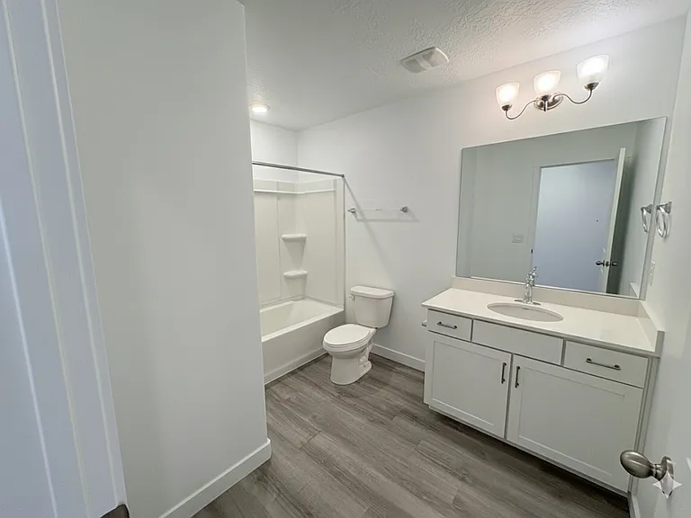 1216 S Raintree Ln — Photo 39