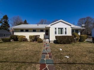 56 Cedar St, Fairhaven, MA 02719