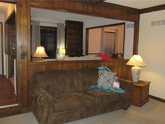 4th image of 13327 Palmer Ct