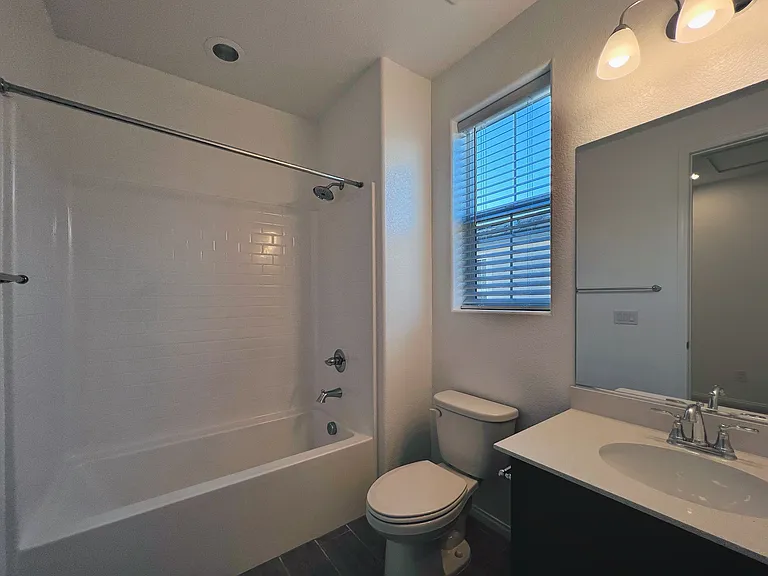 10085 Haven St — Photo 13