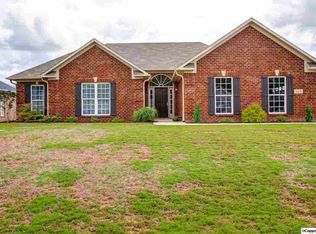 149 Appleberry Ln, Harvest, AL 35749