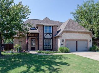 571 Gascony Ave, Springdale, AR 72764