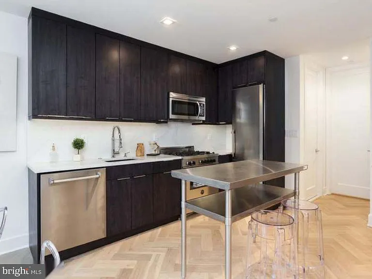 1753 Willard St NW #1 — Photo 5