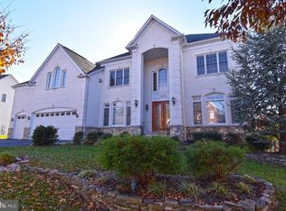 10208 Unicorn Way, Rockville, MD 20850