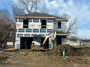 977 N South St, Wilmington, OH 45177