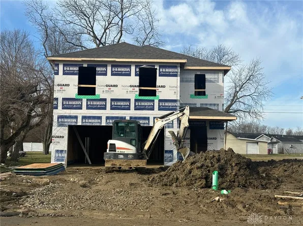 977 N South St, Wilmington, OH 45177