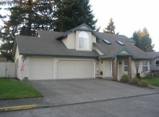 625 NW Brookview Ct, McMinnville, OR 97128