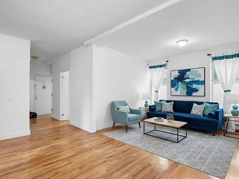 372 W 127th St #2S — Photo 2