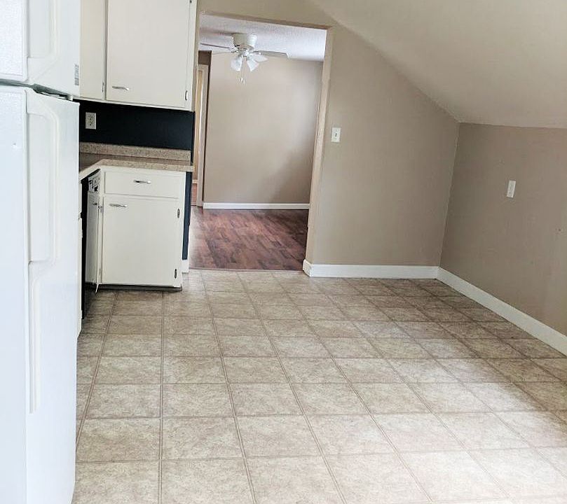 gi1607 1607 10th St S La Crosse WI Zillow