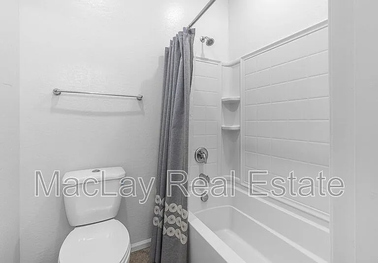 3263 S Miller Dr — Photo 29