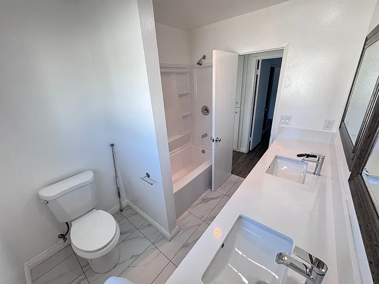 1808 MacKay Ln — Photo 18