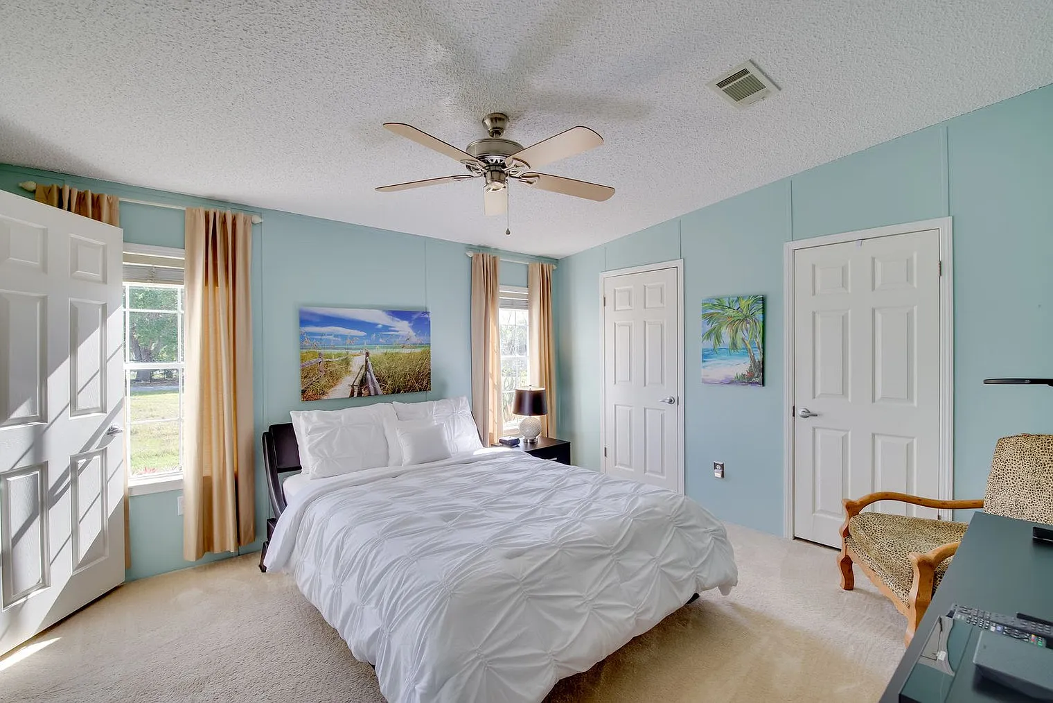 2 bed, 2.0 bath, 1097 sqft, $2,806 — Photo 4