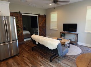801 Mace Blvd, Davis, CA 95618