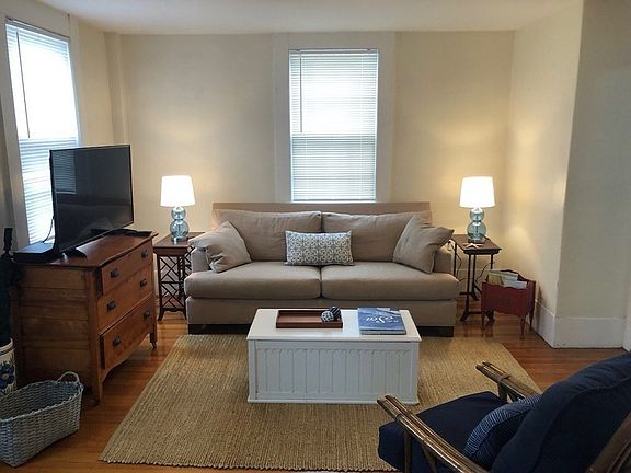 2nd image of 3 Smith St Unit 1