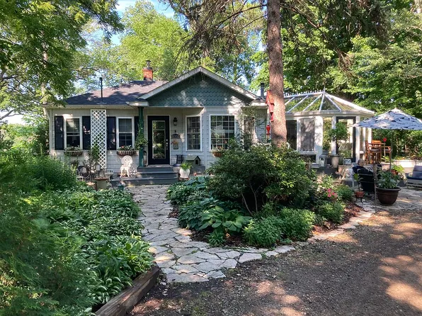 11332 Mississippi Dr N, Champlin, MN 55316