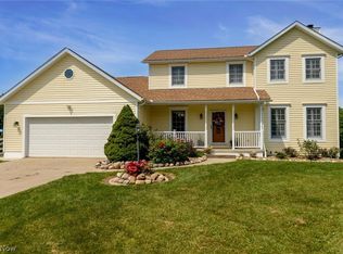 6029 Hanna Rd, Ravenna, OH 44266