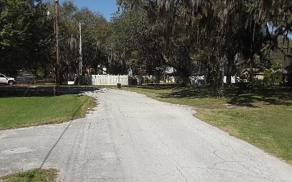 3rd image of 5312 Wood Cir W