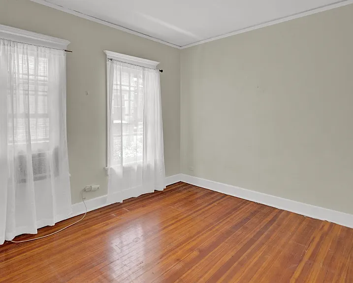 826 Hamlin St — Photo 38