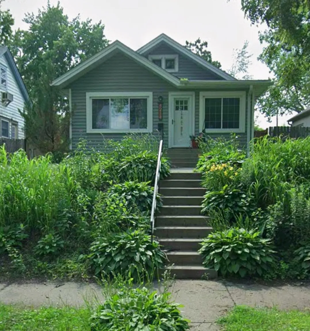 4 bed, 1500 sqft, $2,700 — Photo 1
