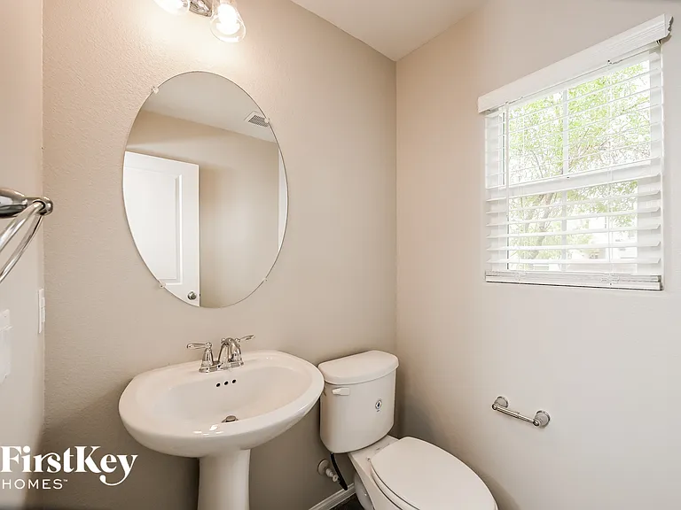 11051 Camden Bay St — Photo 14