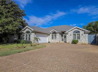 628 Forest Loop, Laredo, TX 78045