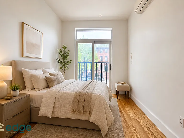188 Pulaski St #2C — Photo 6