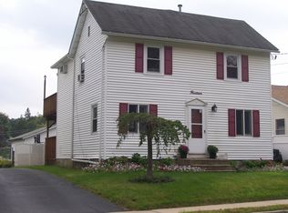 14 Lawnwood Ave, Newton, NJ 07860