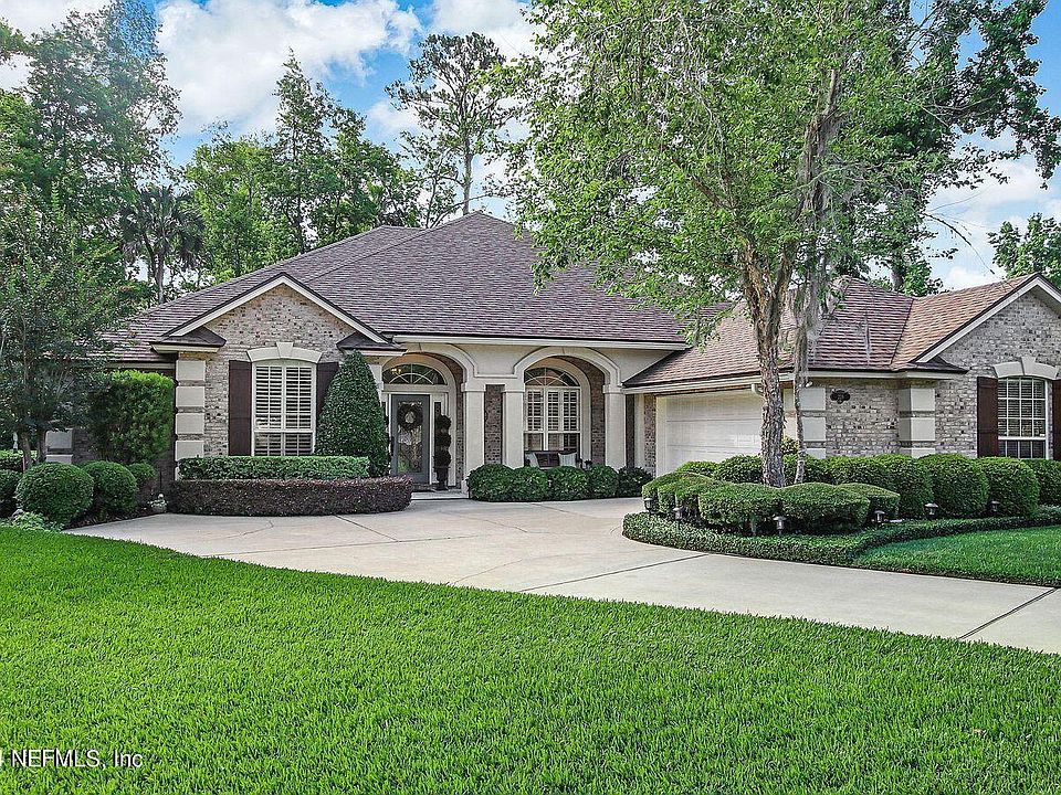 1st image of 228 WOODY CREEK Drive