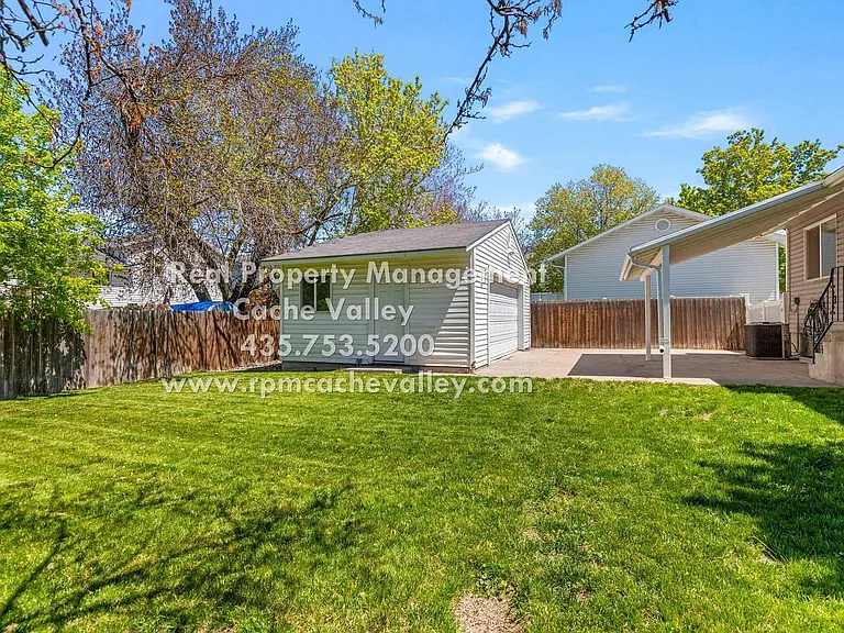 415 E 1150 N — Photo 14