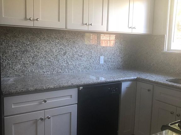 5th image of 1023 Sevier Ave