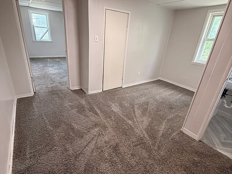 508-510 W Lordeman St #510 — Photo 7