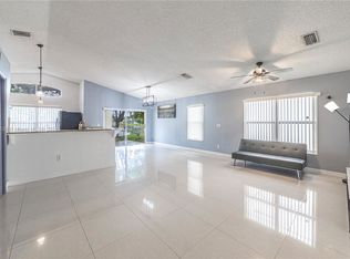 4925 NW 54th Ave #4925, Pompano Beach, FL 33073